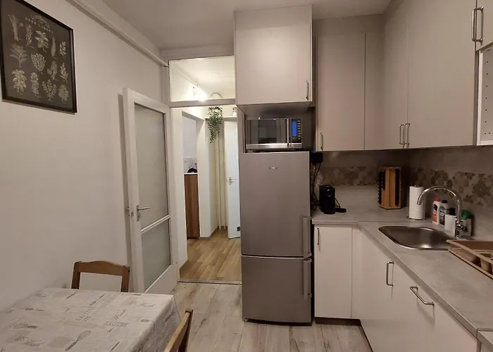 István Apartamento *