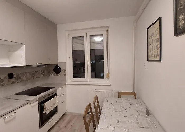 István Apartamento Debrecen